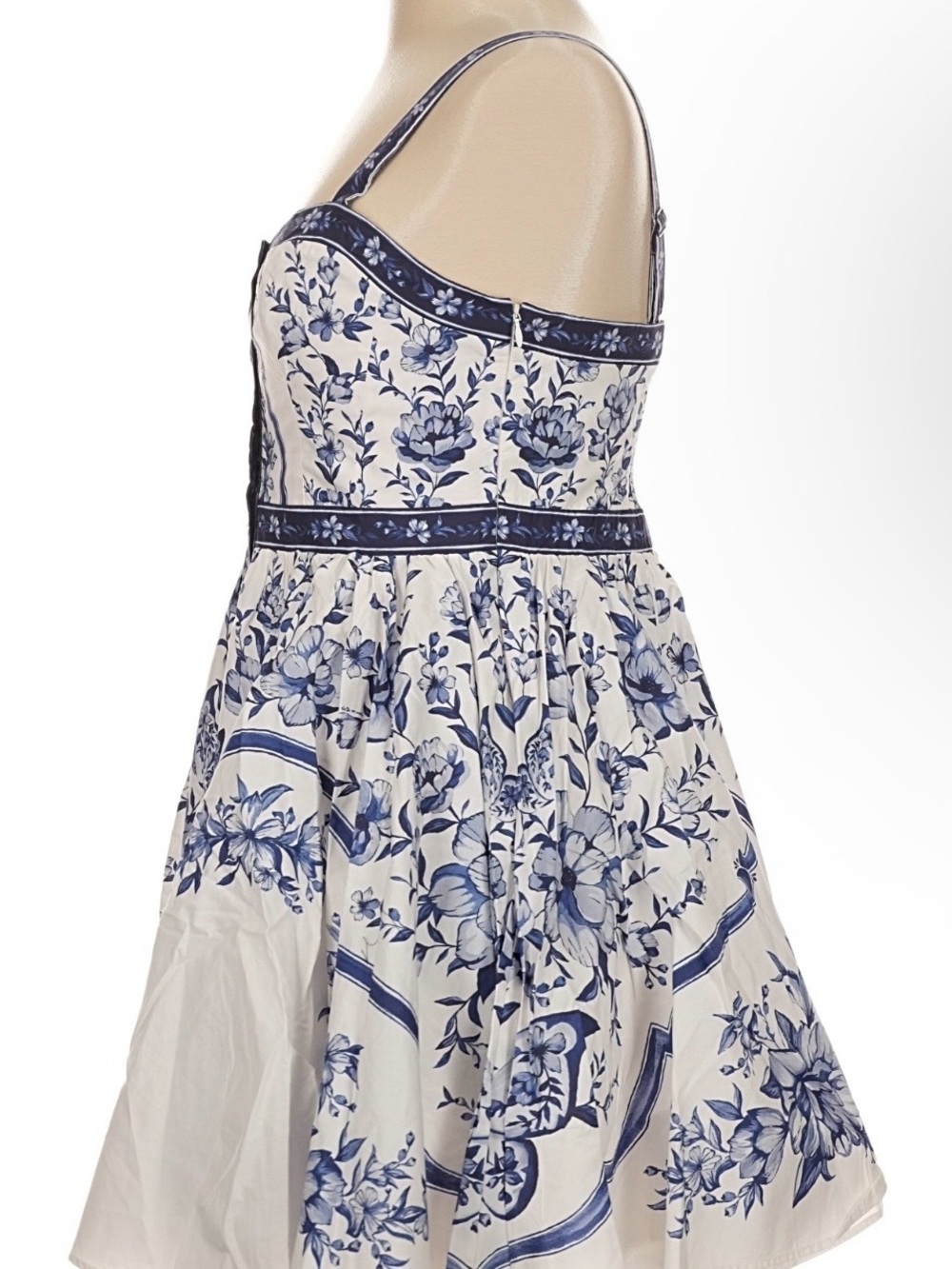 FARM Rio Blue and White Floral Button-Front Mini Dress - Picture 4 of 7